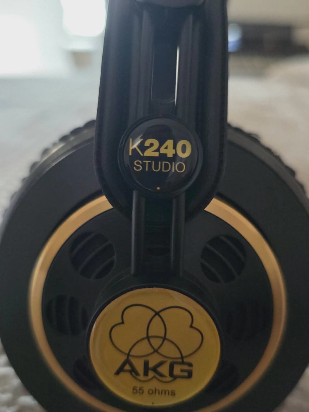 AKG K240 Studio Over-Ear Headphones in Black and Gold